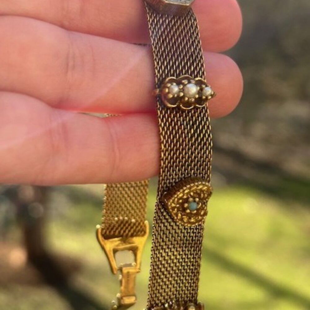 GOLDETTE NY Victoria Revival Gold Mesh BRACELET - Picture 6 of 12